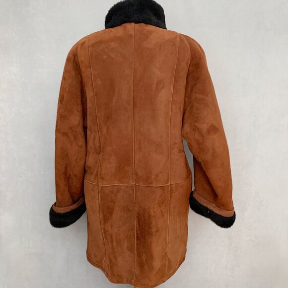 Holt Renfrew Cognac Lambskin Coat - Picture 2 of 14